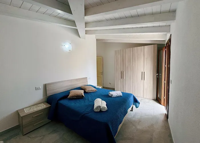 Casa Sas Enas Trilocale Indipendente -ammentos -